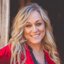 Kristi Kinsey Havniear